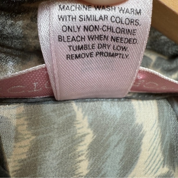 Victoria's Secret Neutral Leopard Print Sheer Robe w/ Belt One Size Knee Length - Picture 7 of 7